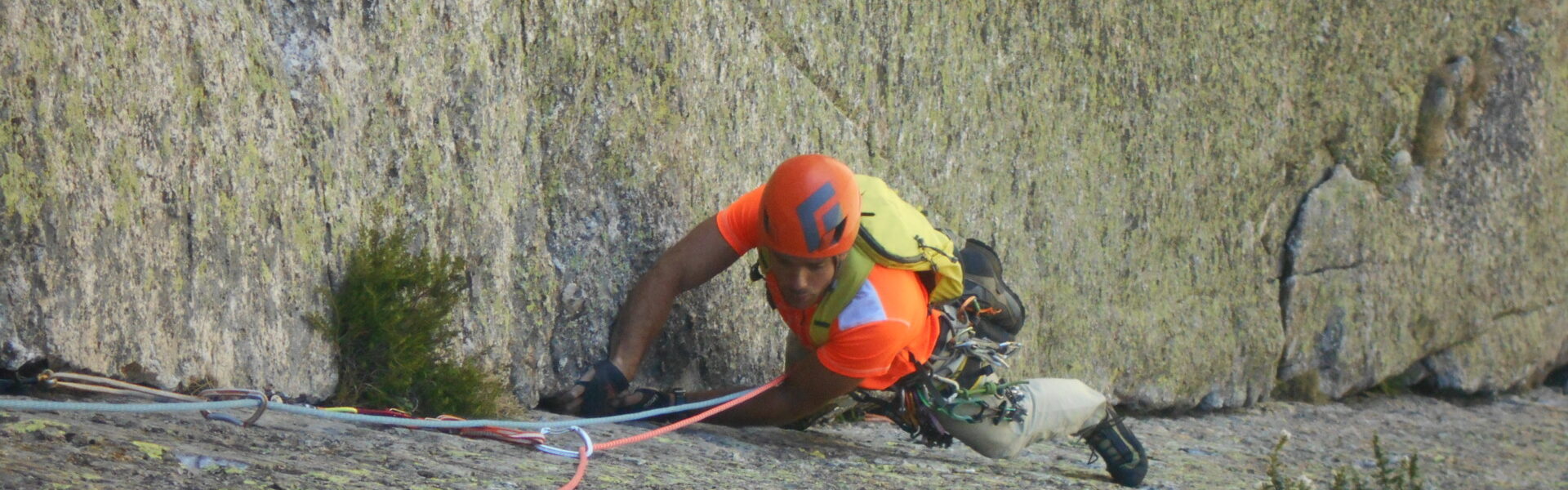 Diedro Ayuso en los Galayos